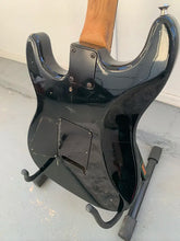 Load image into Gallery viewer, Custom Dreams New York Kline Guitar 1988 Unkert Rare Kramer Baretta Airbrushed
