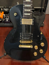 Load image into Gallery viewer, 2001 Gibson Les Paul Studio Guitar Ebony w/ Gold Hardware
